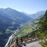 In Going Near Lift Διαμέρισμα *